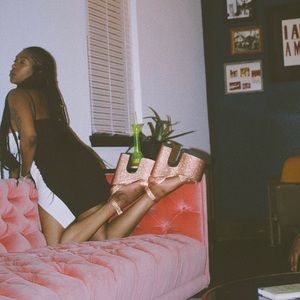 Meet your Posher, Shan